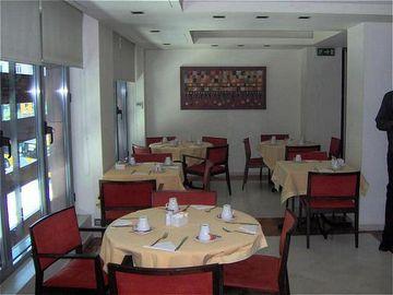 Kaningos 21 Hotel Athena Bagian luar foto